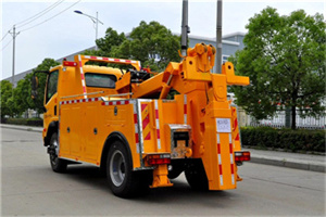 横沙乡高速路拖车费